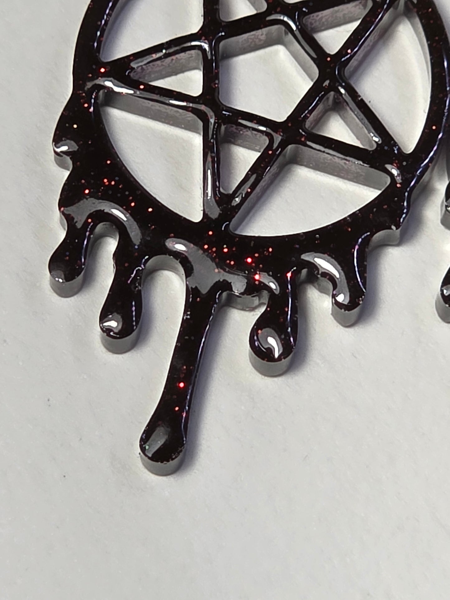 Drippy Pentagram